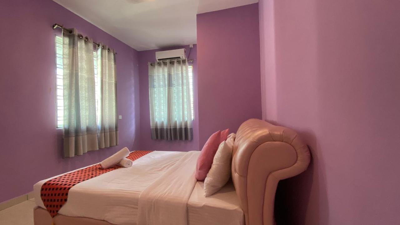 Simfoni Families Suite كواه المظهر الخارجي الصورة